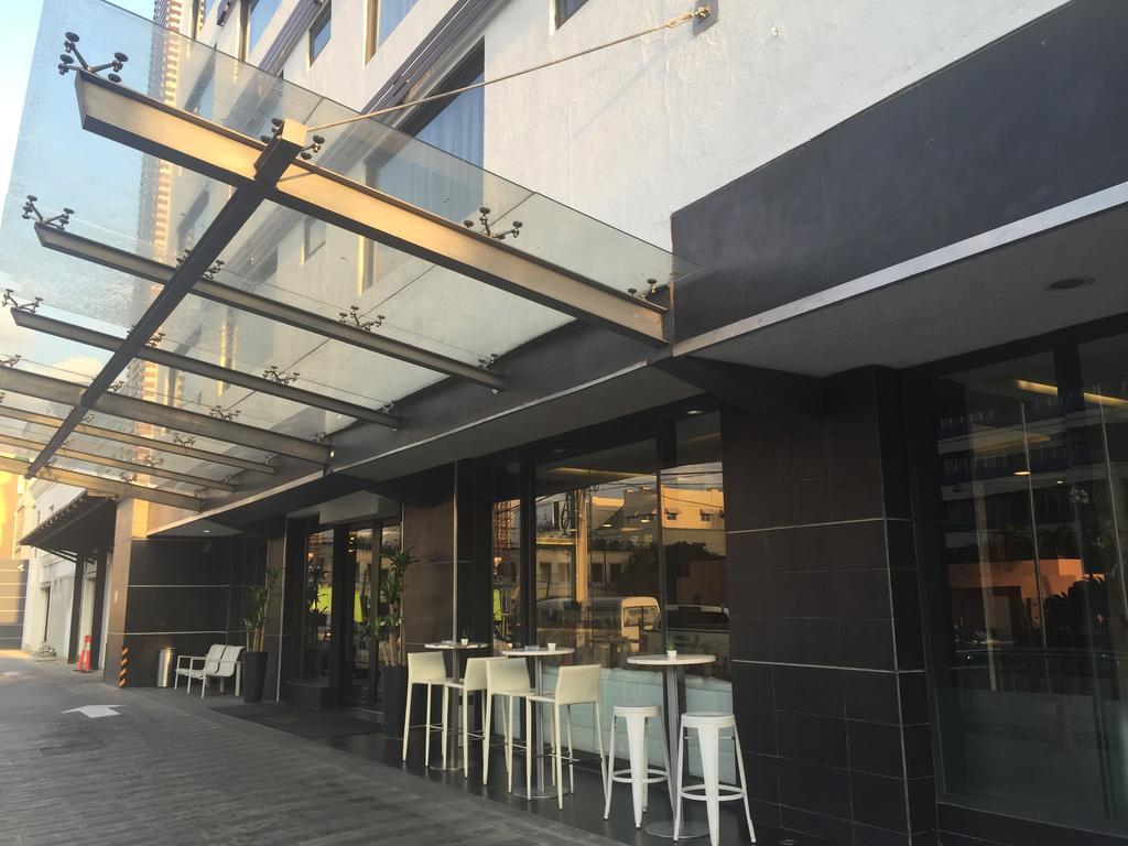 Weston Suites Hotel Santo Domingo Eksteriør bilde