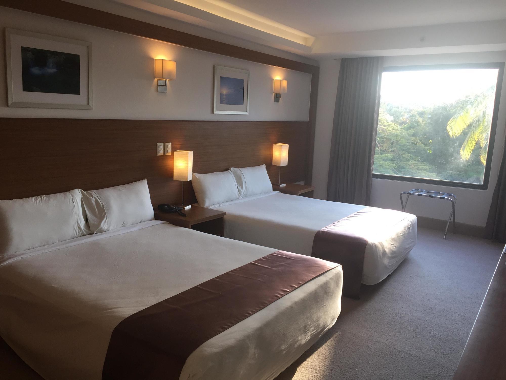 Weston Suites Hotel Santo Domingo Eksteriør bilde