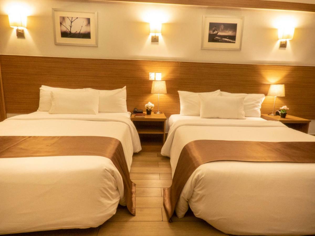 Weston Suites Hotel Santo Domingo Eksteriør bilde
