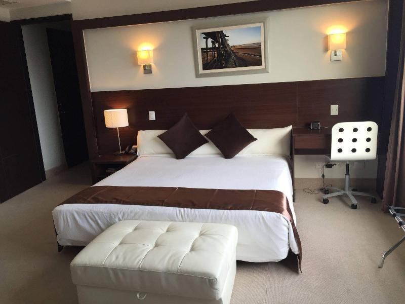 Weston Suites Hotel Santo Domingo Eksteriør bilde